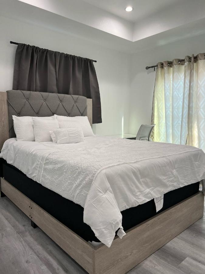 לוס אנג'לס Ktown Hotel מראה חיצוני תמונה